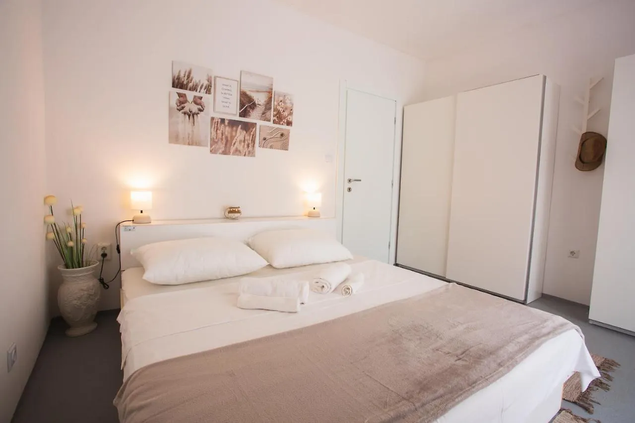 Stellar Suite Palit Apartment